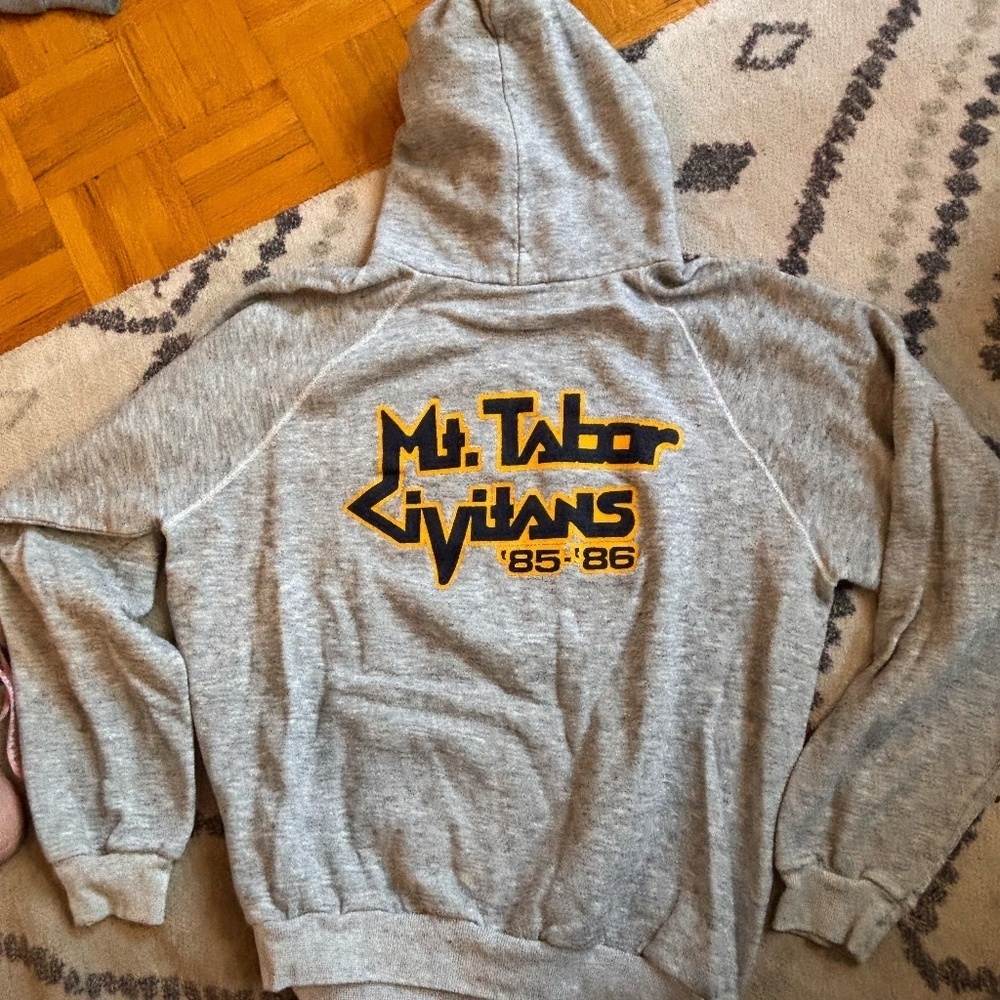 Vintage grey hoodie 80s super soft looking for best offer - Picture 6 of 6